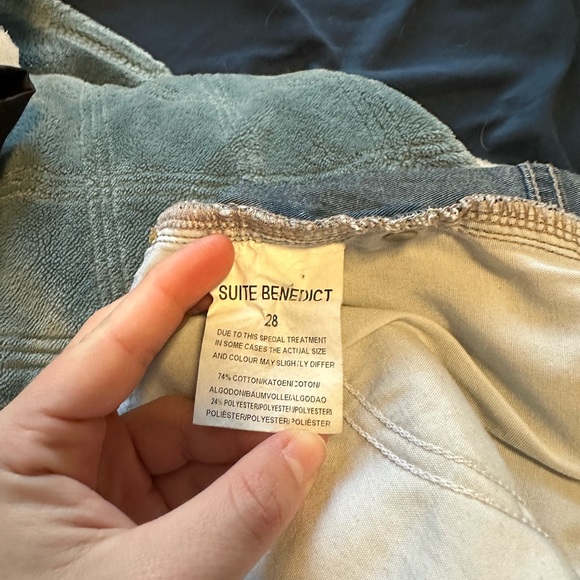 Suite Benedict Flared Light Wash Jeans - Picture 3 of 3